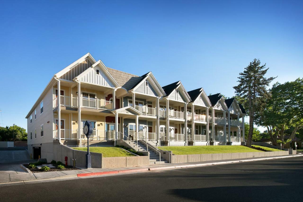 The Cottages At Shakespeare Lane - Сидар-Сити Экстерьер фото